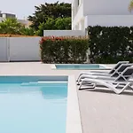 Branca 118 לאגוּ‏ש